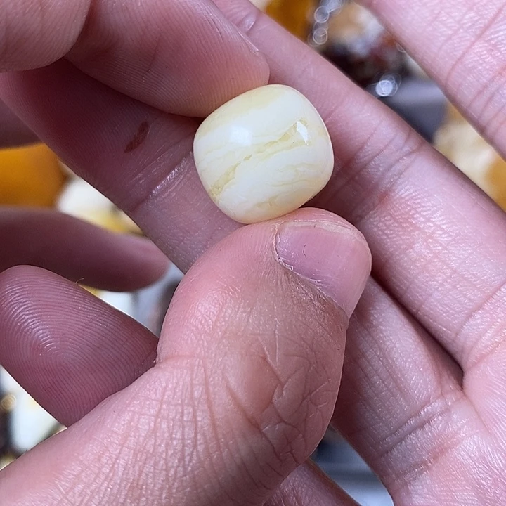 琥珀未镶嵌珠宝奇石我