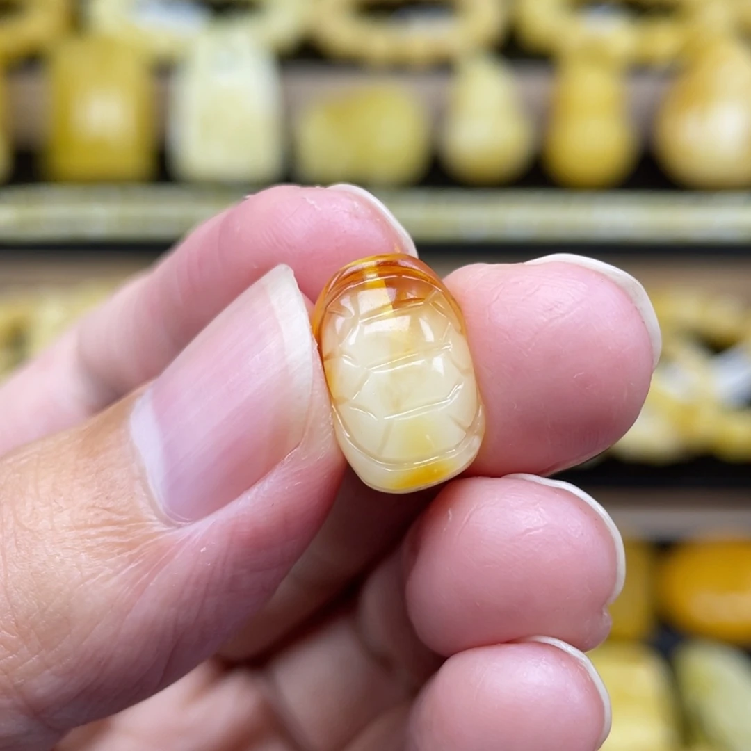 琥珀裸石未镶嵌琥珀蜜蜡