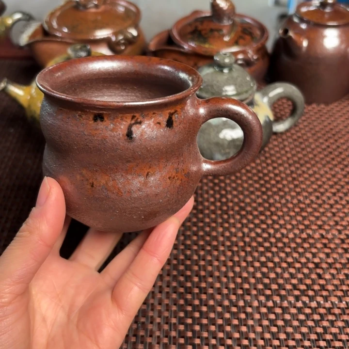 紫砂茶杯淋*养彩马克220