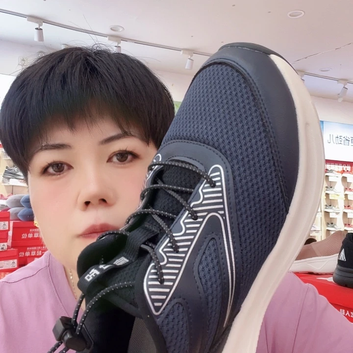旋***马蓝色的42蓝色的蓝色