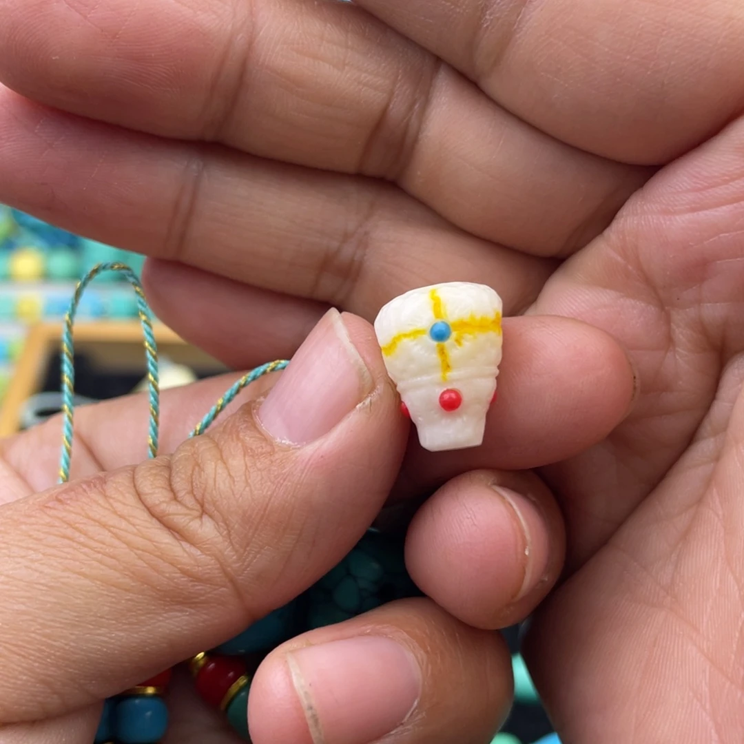 玛瑙/玉髓未镶嵌驼骨三通