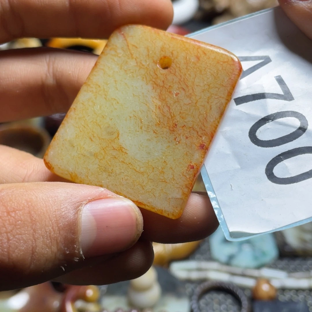 和田玉（糖玉）挂件未镶嵌