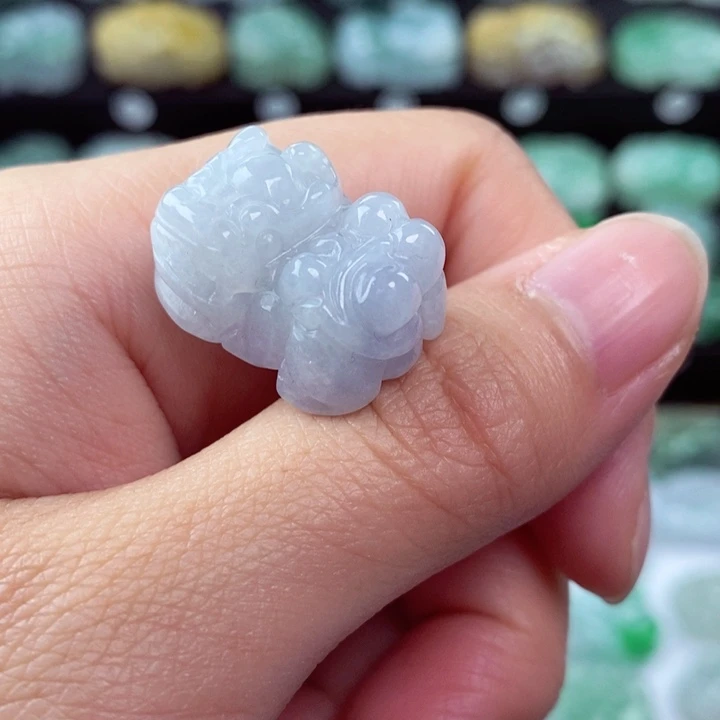 翡翠颈饰未镶嵌天然