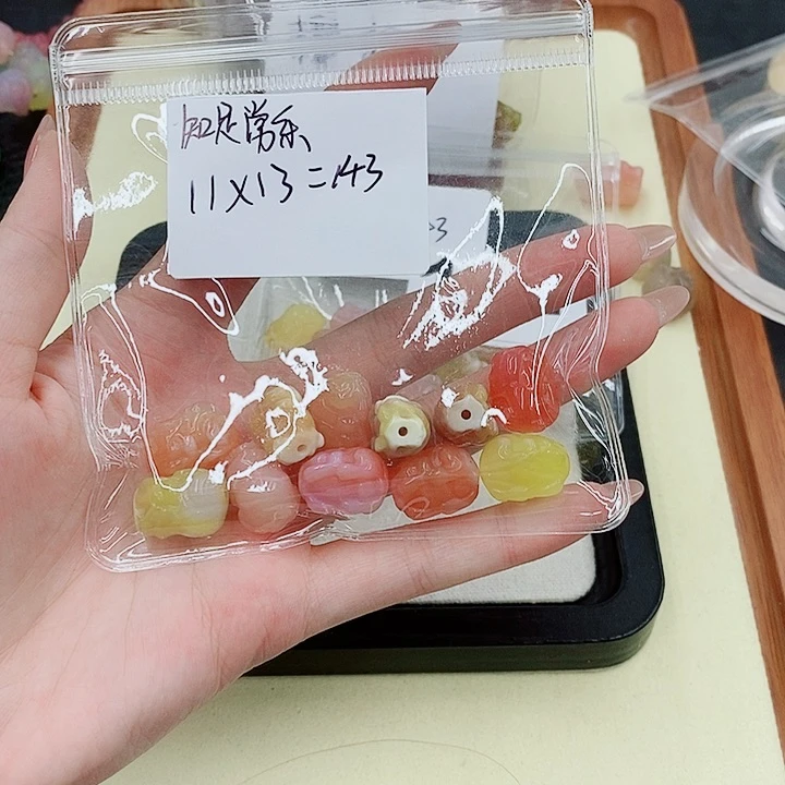 手饰玛瑙未镶嵌九****乐手串132