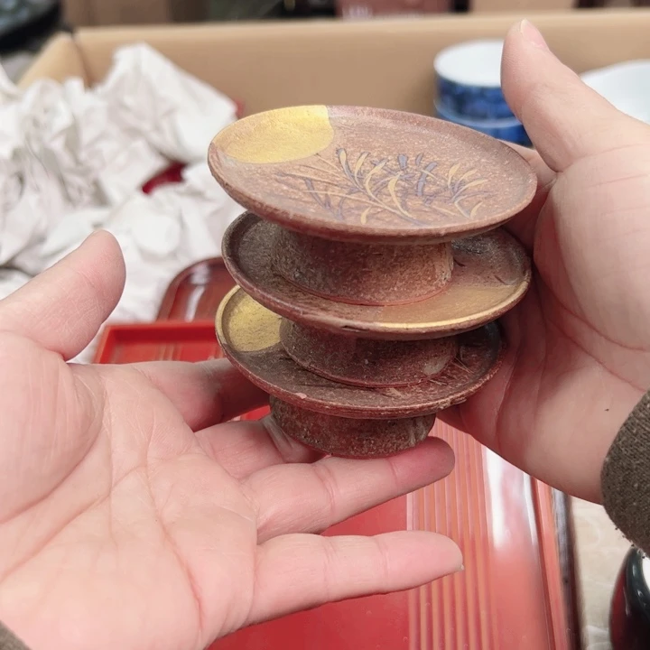 摆件哈*王一个瓷器默认微瑕