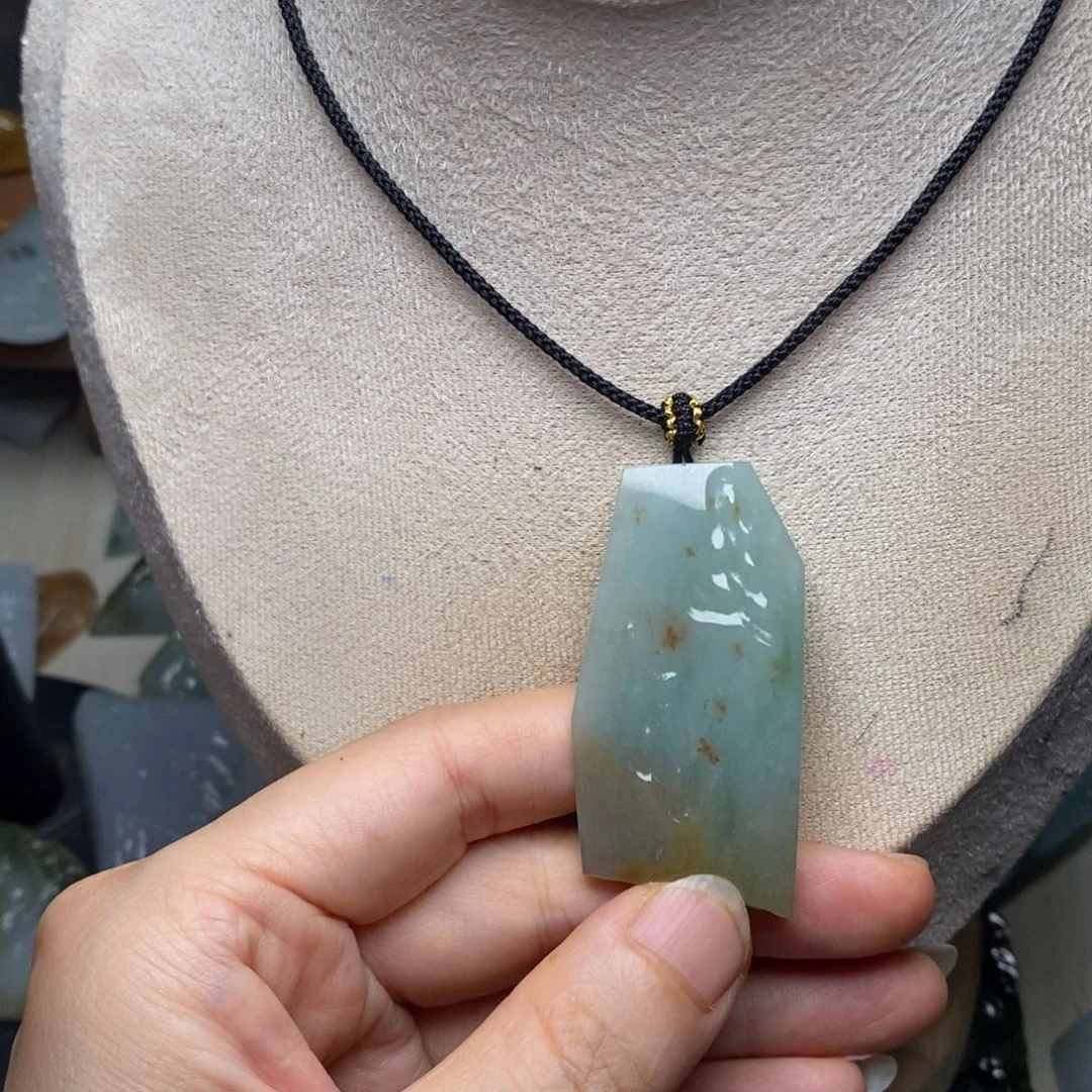 翡翠未镶嵌颈饰天然