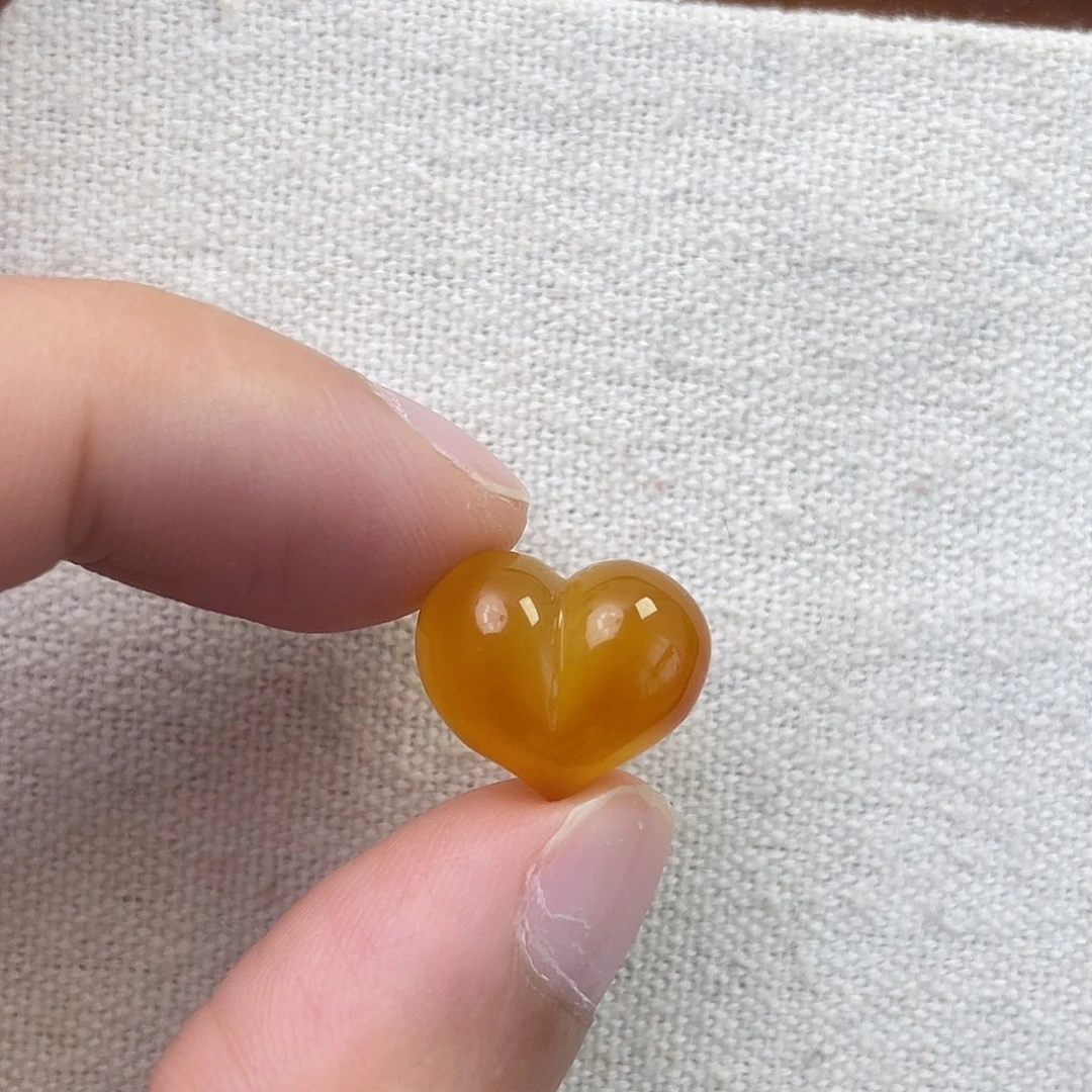 琥珀未镶嵌珠宝奇石橘红福利