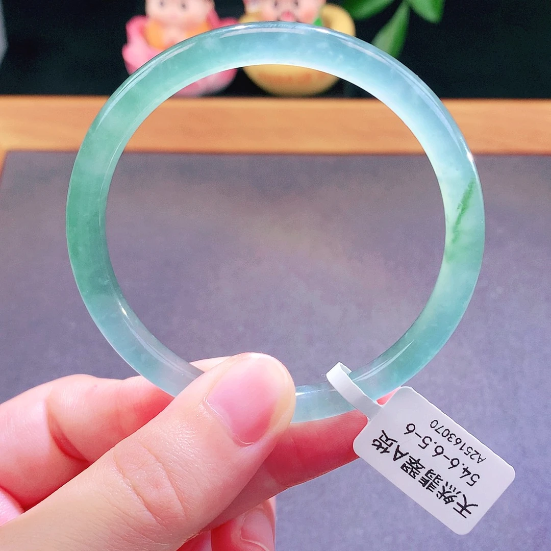 翡翠未镶嵌手镯天然翡翠