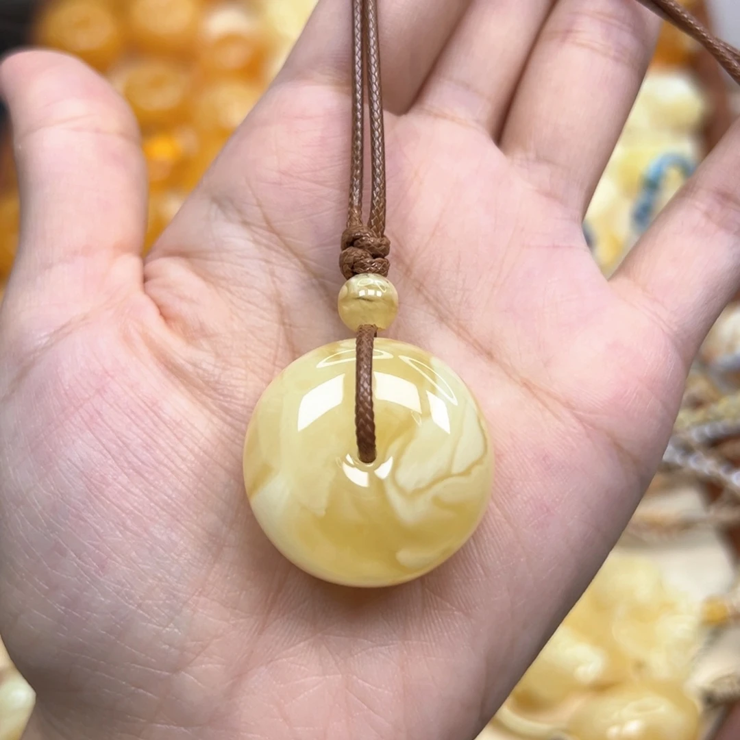 琥珀颈饰未镶嵌蜜蜡