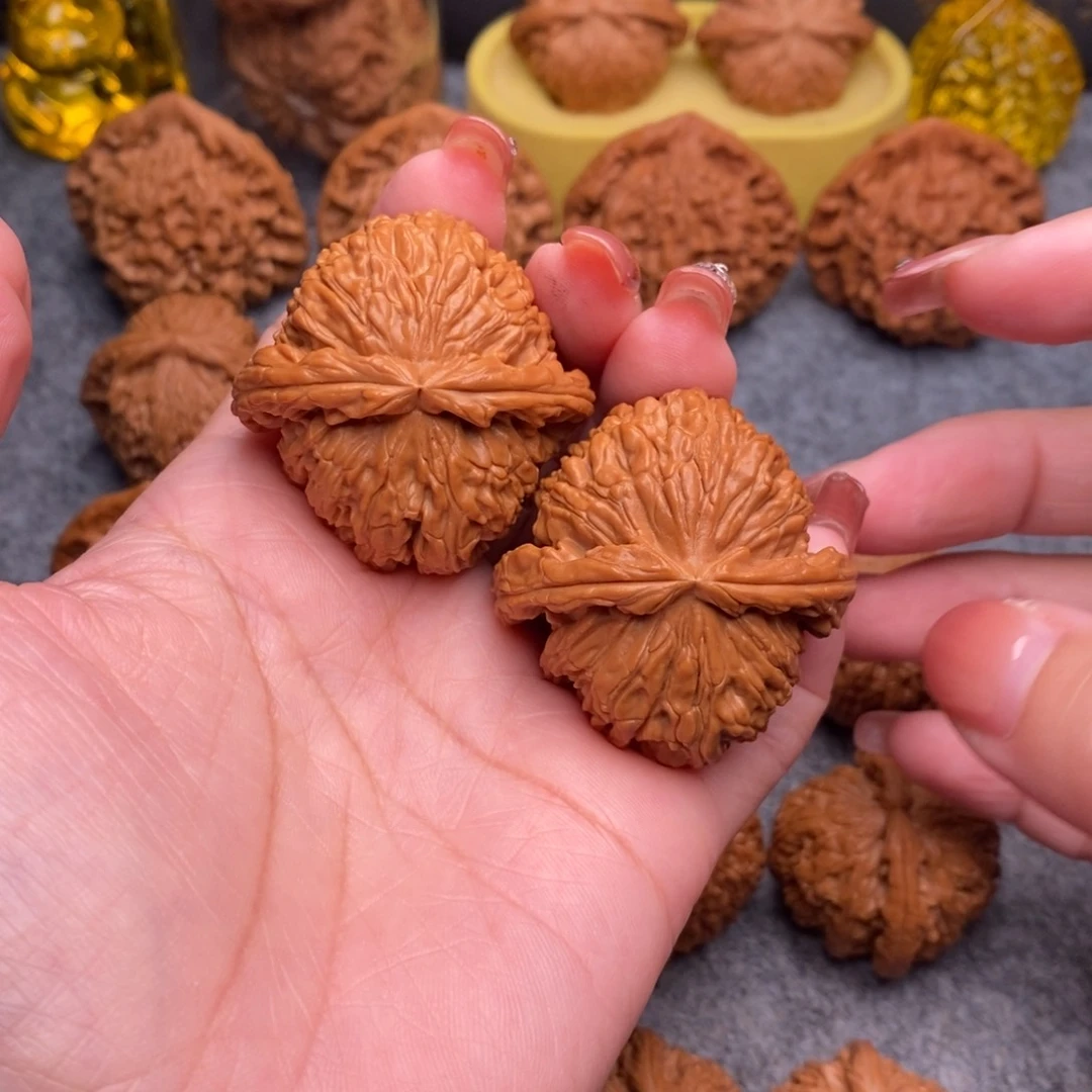 文玩核桃把件精品球白42.8全品