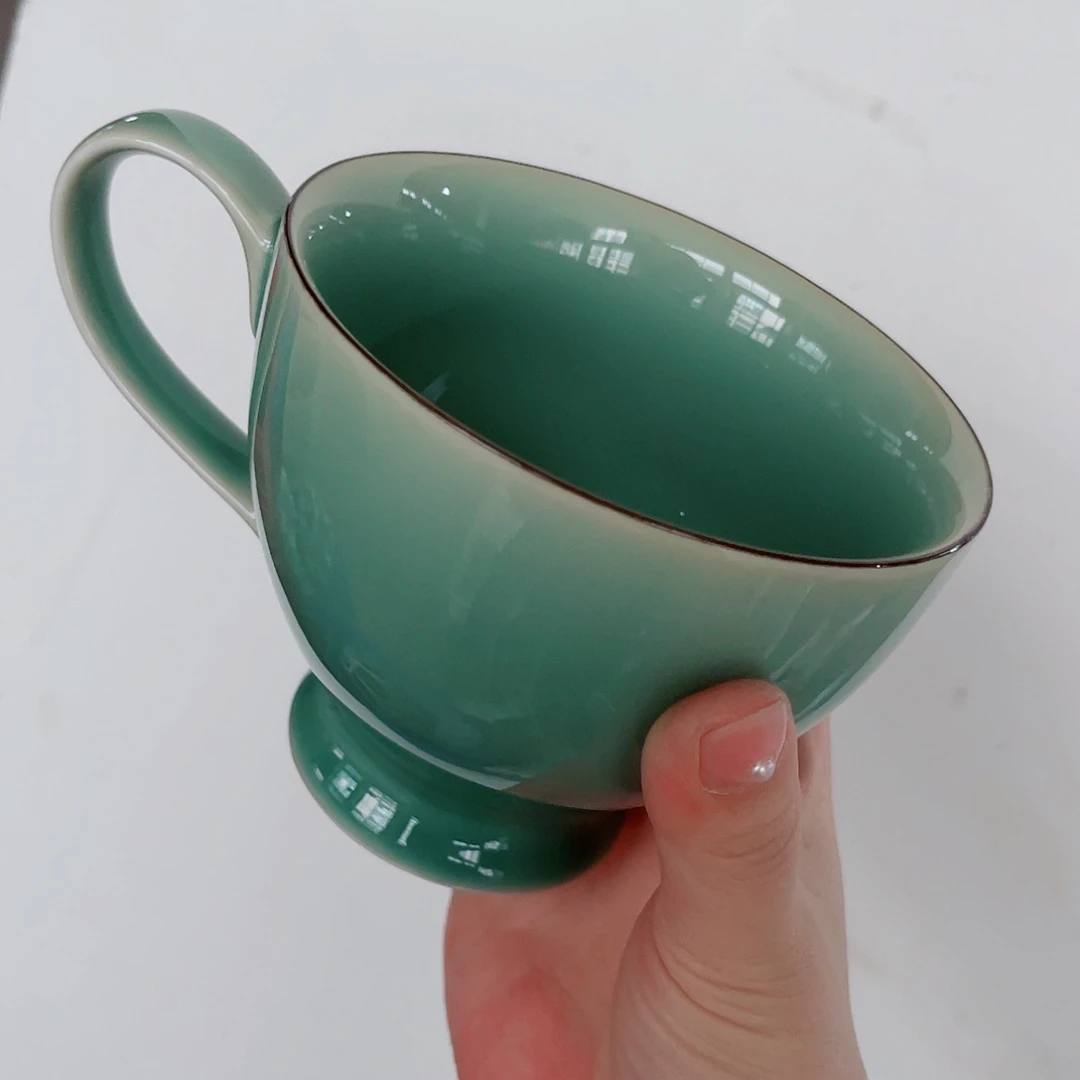 青瓷哈哈哈哈哈哈哈哈哈哈