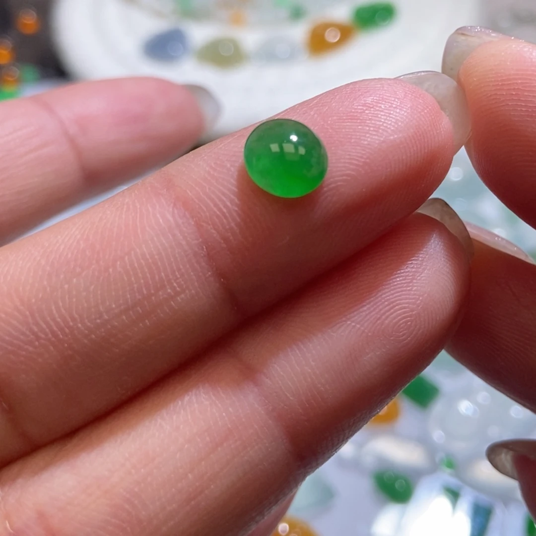未镶嵌定制翡翠翡翠7.4/6.8/2.9