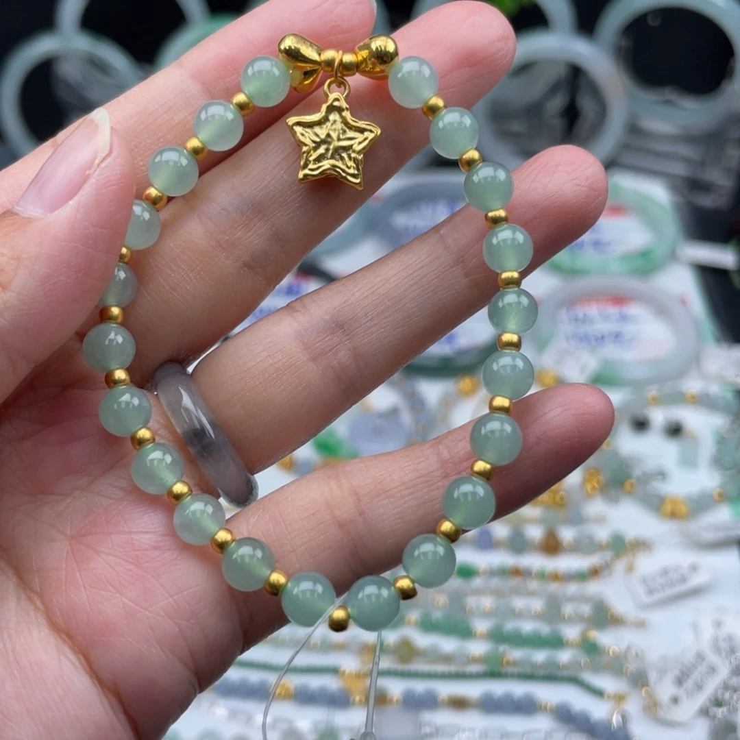 足金镶嵌手链翡翠