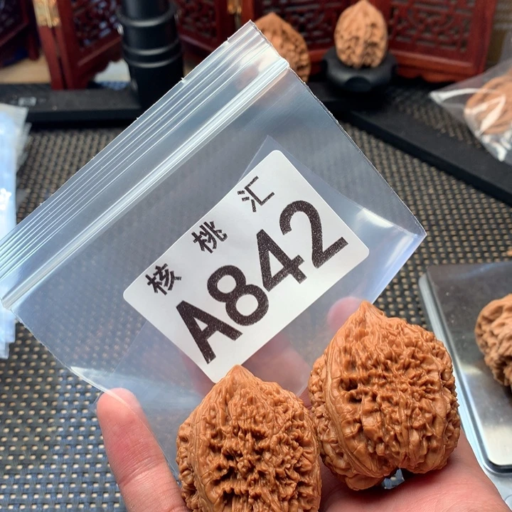 文玩核桃吊坠蒜头