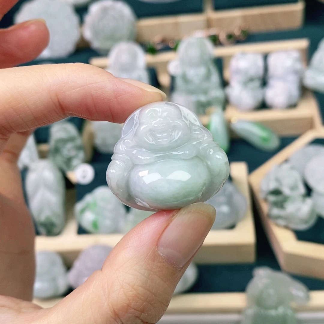 小***饭翡翠未镶嵌颈饰佛公