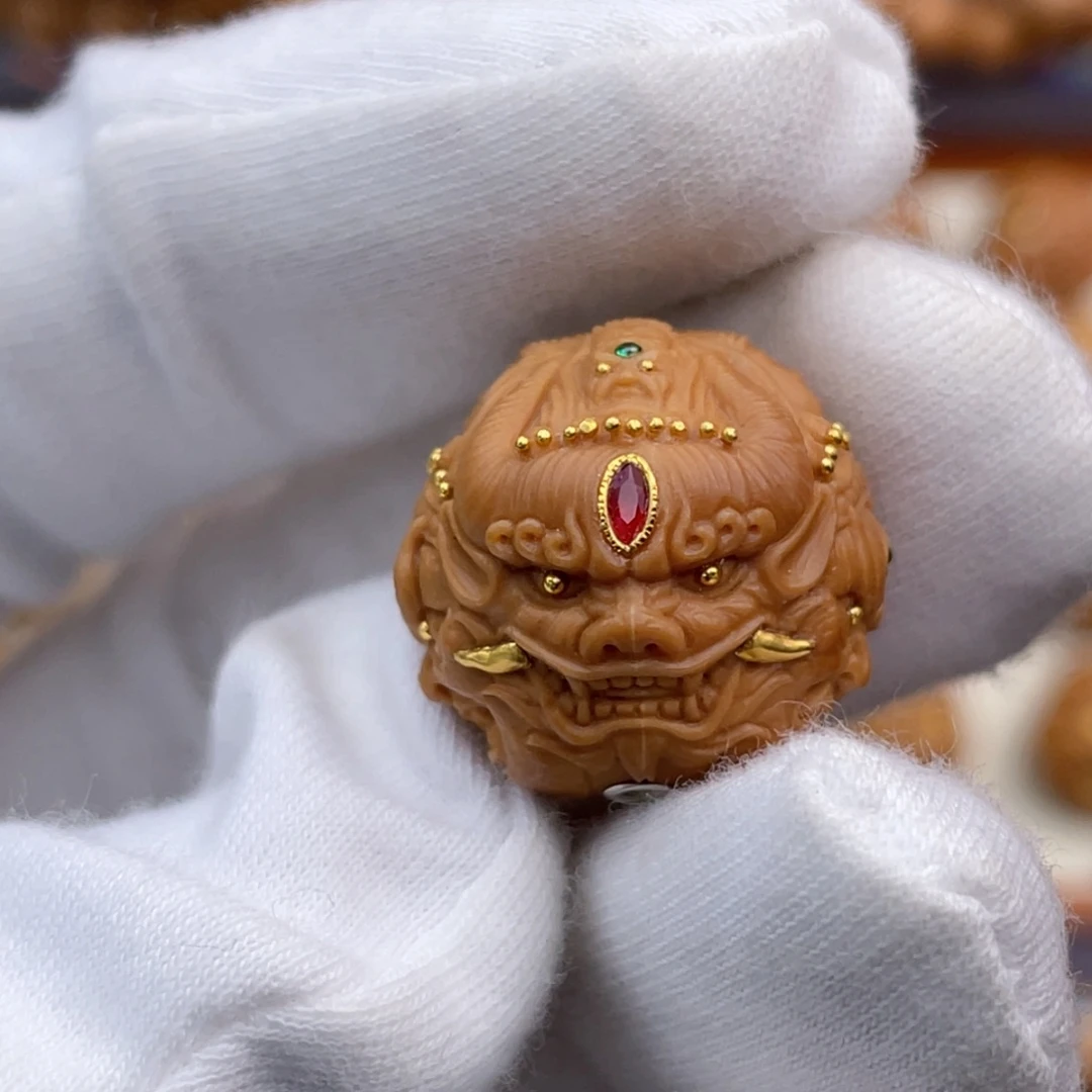 猴头核桃吊坠满工九面大威德金刚