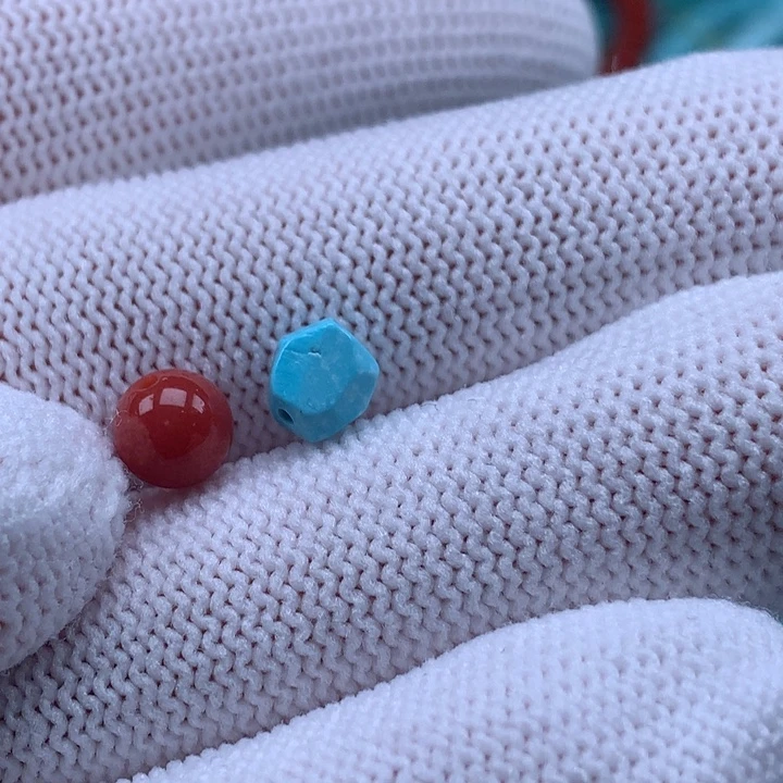 南红玛瑙未镶嵌珠宝奇石