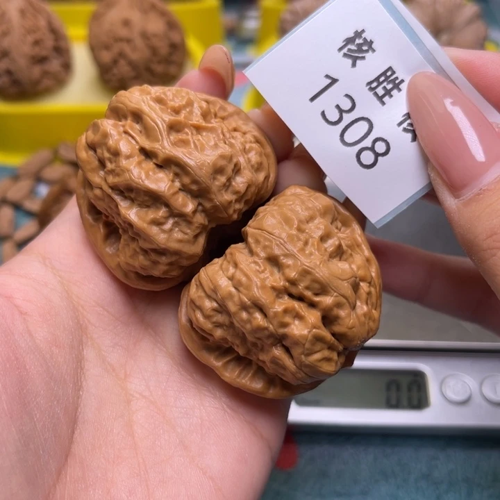 文玩核桃把件蛤蟆头42.1308