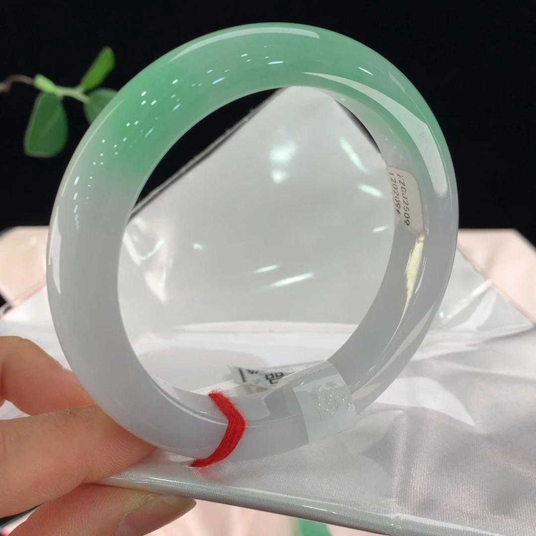 翡翠未镶嵌手镯2096