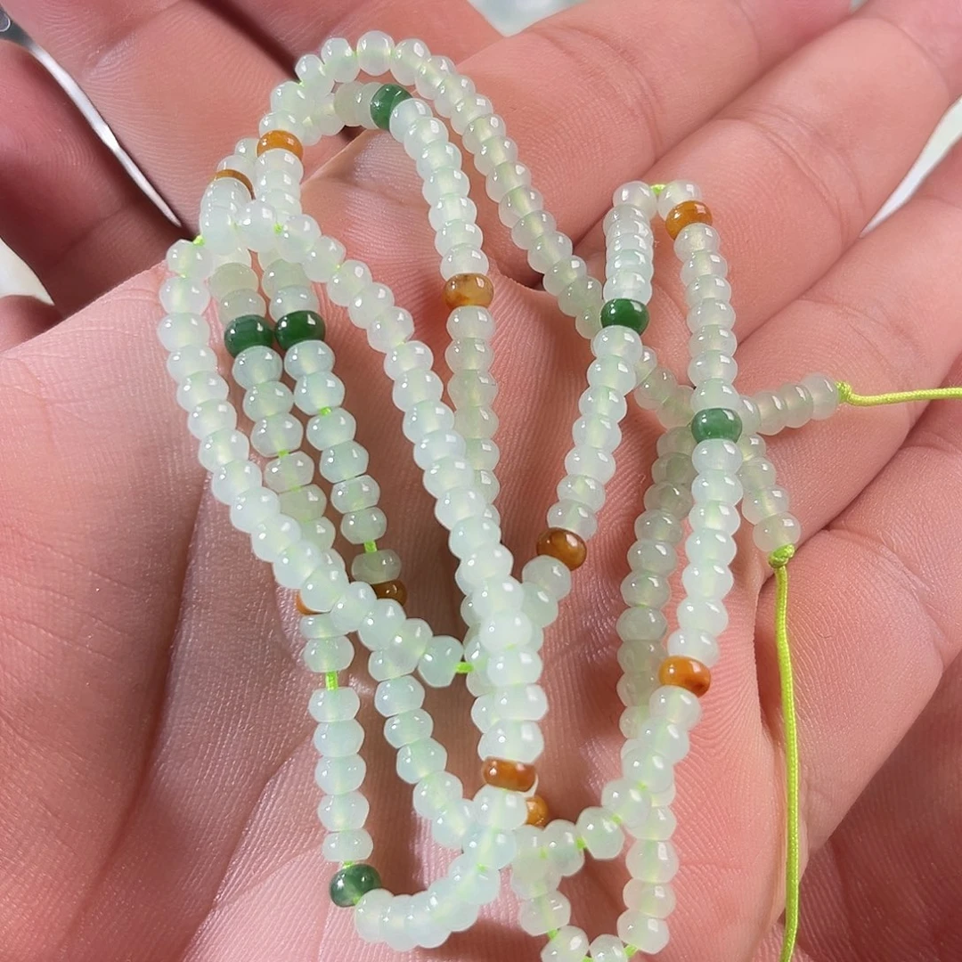 颈饰未镶嵌翡翠天然