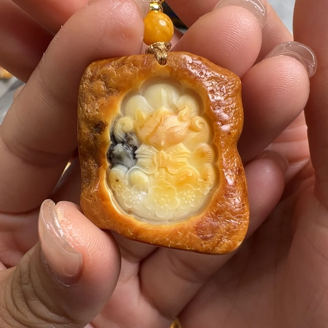 裸石蜜蜡未镶嵌蜜蜡