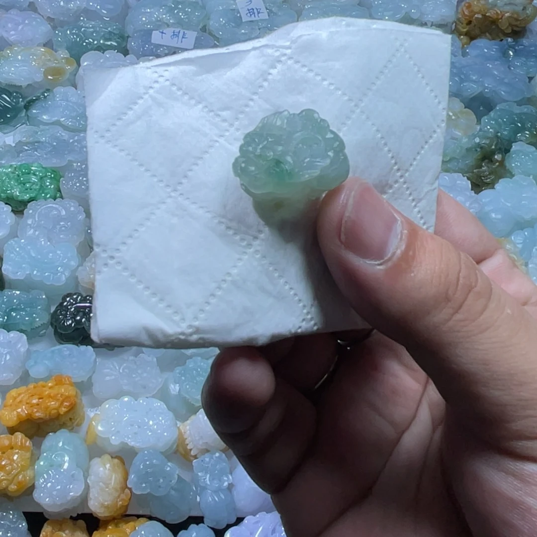定制翡翠未镶嵌天然
