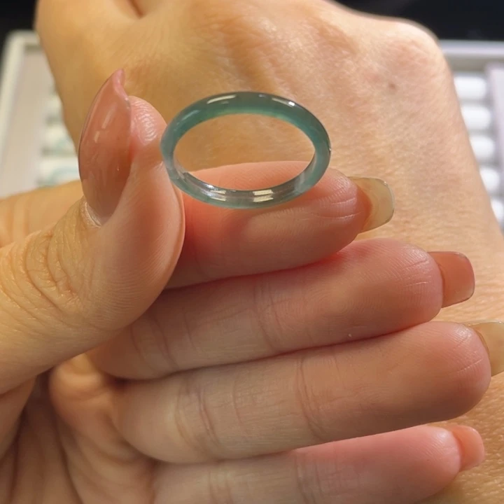 双***胎翡翠未镶嵌戒指翡翠