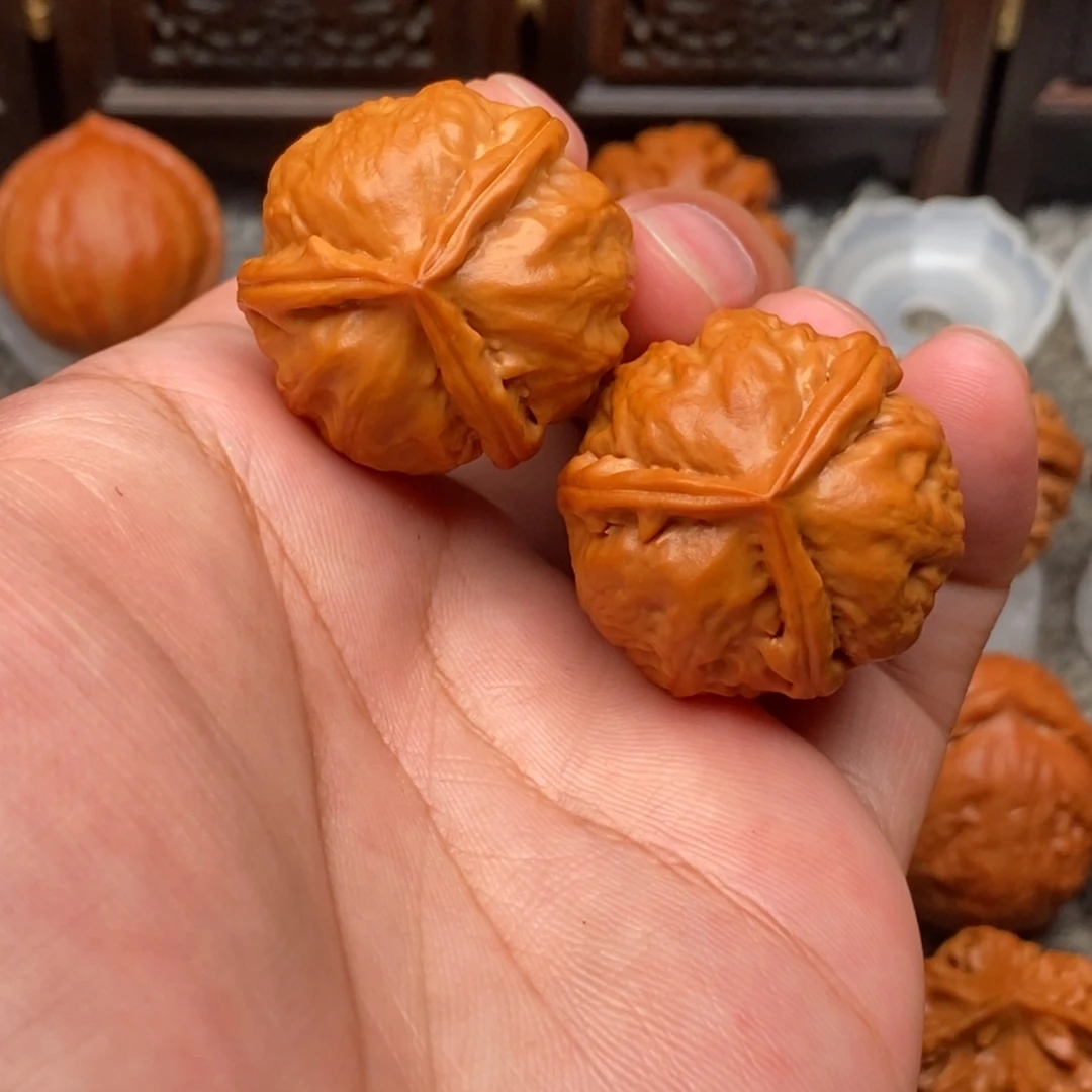 把件文玩核桃沙*土球奔
