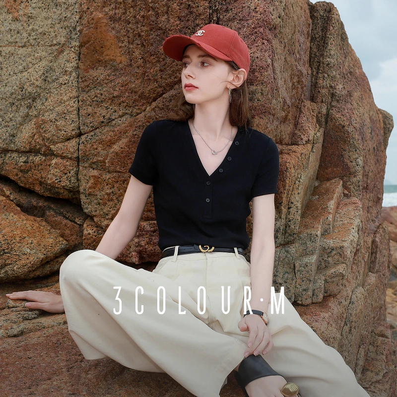 三彩2025夏季新款法式复古V领正肩短袖T恤修身短款内搭套头衫女M