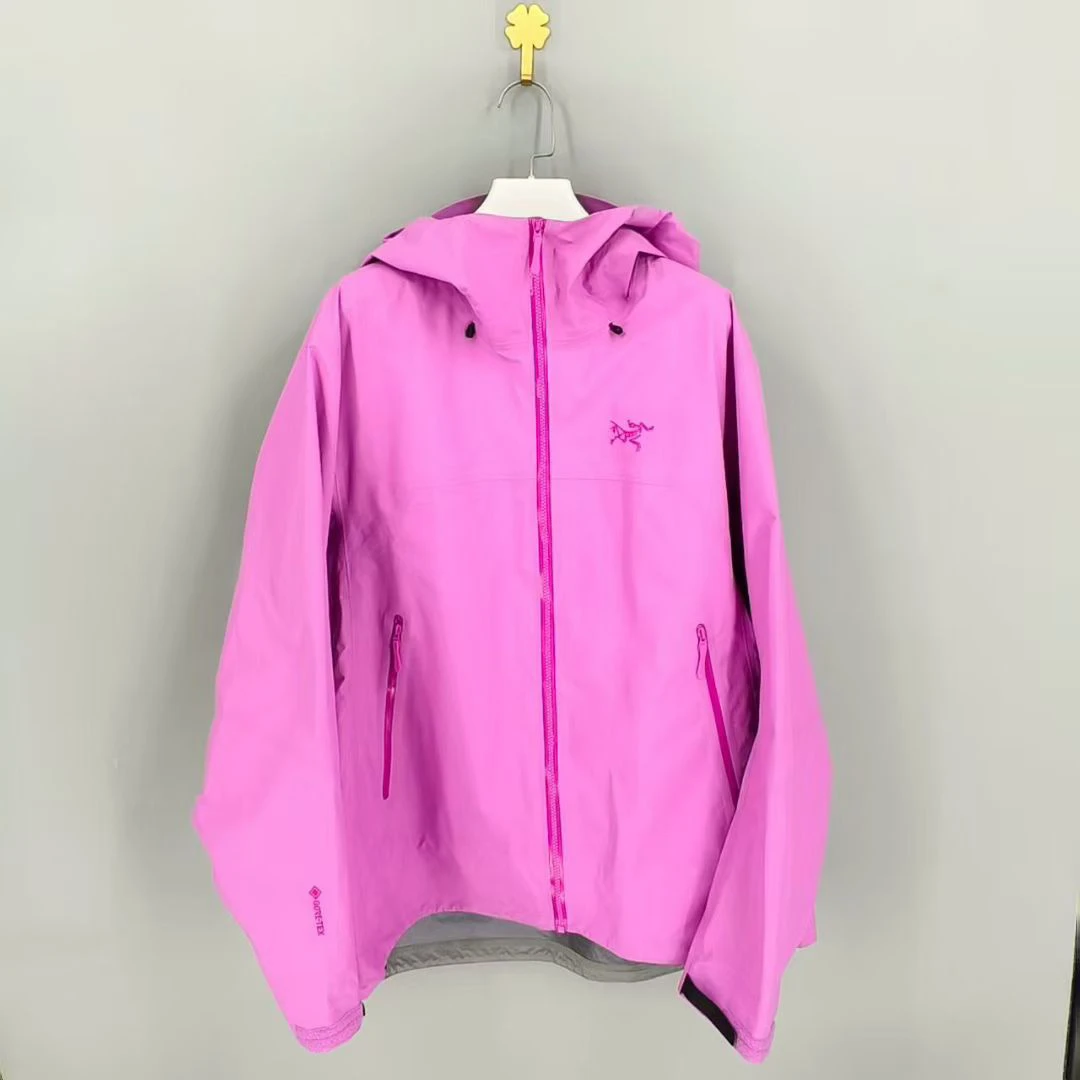 未使用 ARC'TERYX/始祖鸟 葡萄籽奢潮/Arcteryx 修身硬壳外套/L