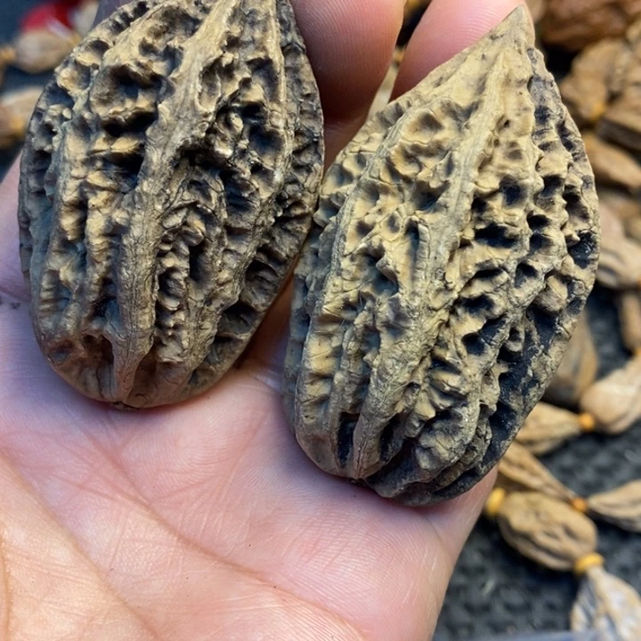 吊坠文玩核桃娜姐135