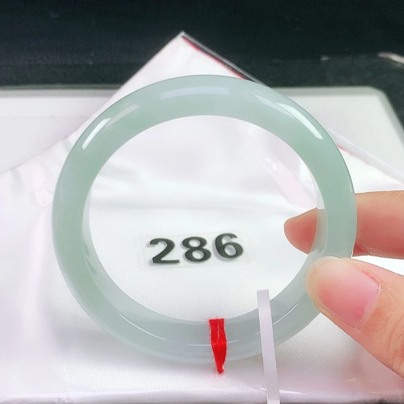 【闪购商品】未镶嵌手镯翡翠