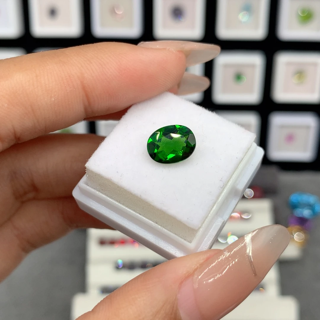 裸石透辉石未镶嵌1.77克拉