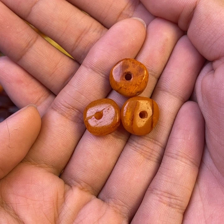 未镶嵌琥珀珠宝奇石多样性发其一