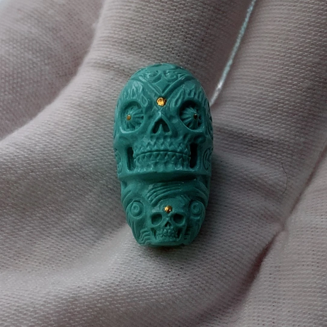 绿松石配饰未镶嵌