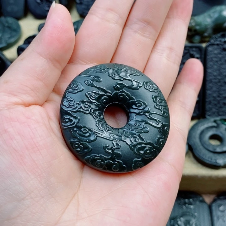 和田玉（青玉）未镶嵌颈饰