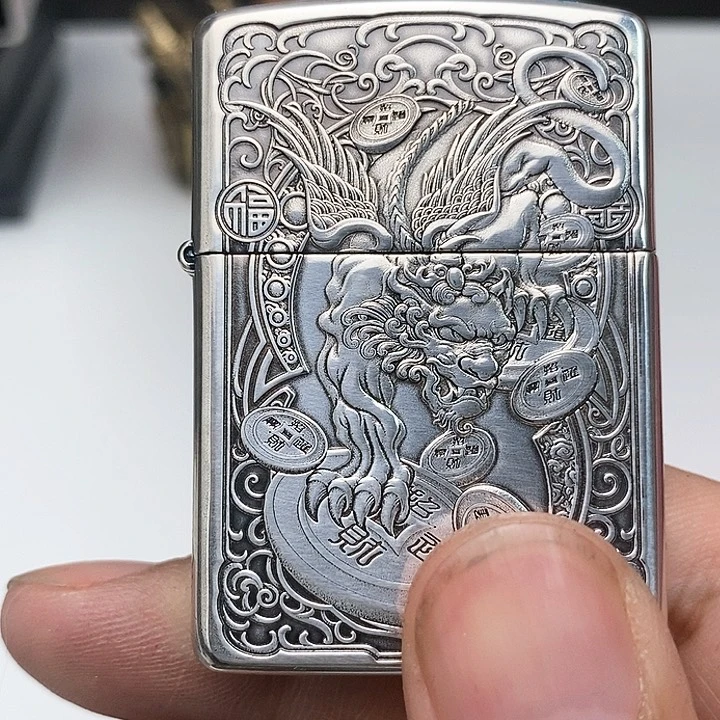 年**余黄铜时刻经雕工艺品牌