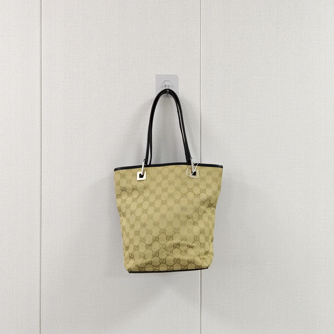 95新 GUCCI/古驰 M/古驰单肩/15010