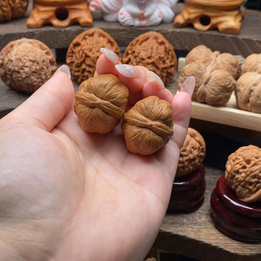 吊坠文玩核桃32全品玉蝉