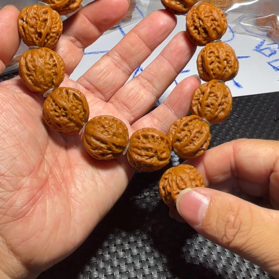 文玩核桃手串京八棱粗筋22