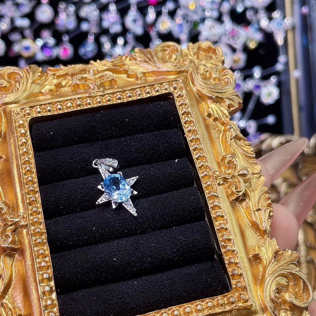 合成立方氧化锆925银蓝色星芒吊坠