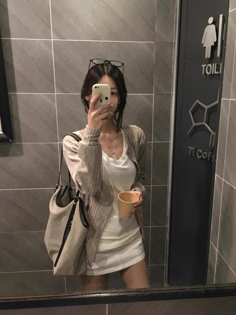 2025新款休闲短款小个子显瘦开衫上衣气质慵懒风长袖针织衫女早秋