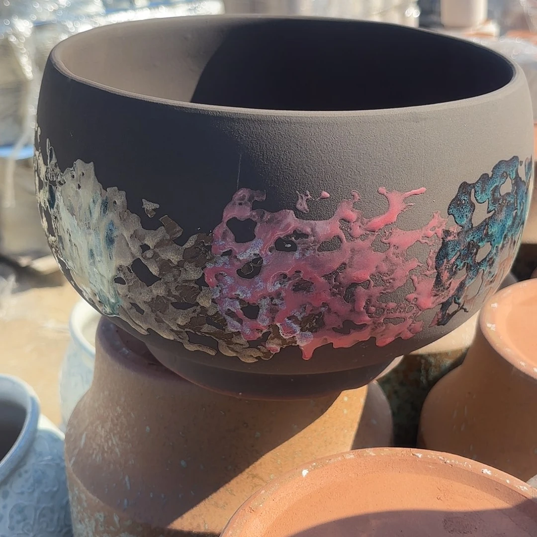 紫砂花盆油画口径26高度19