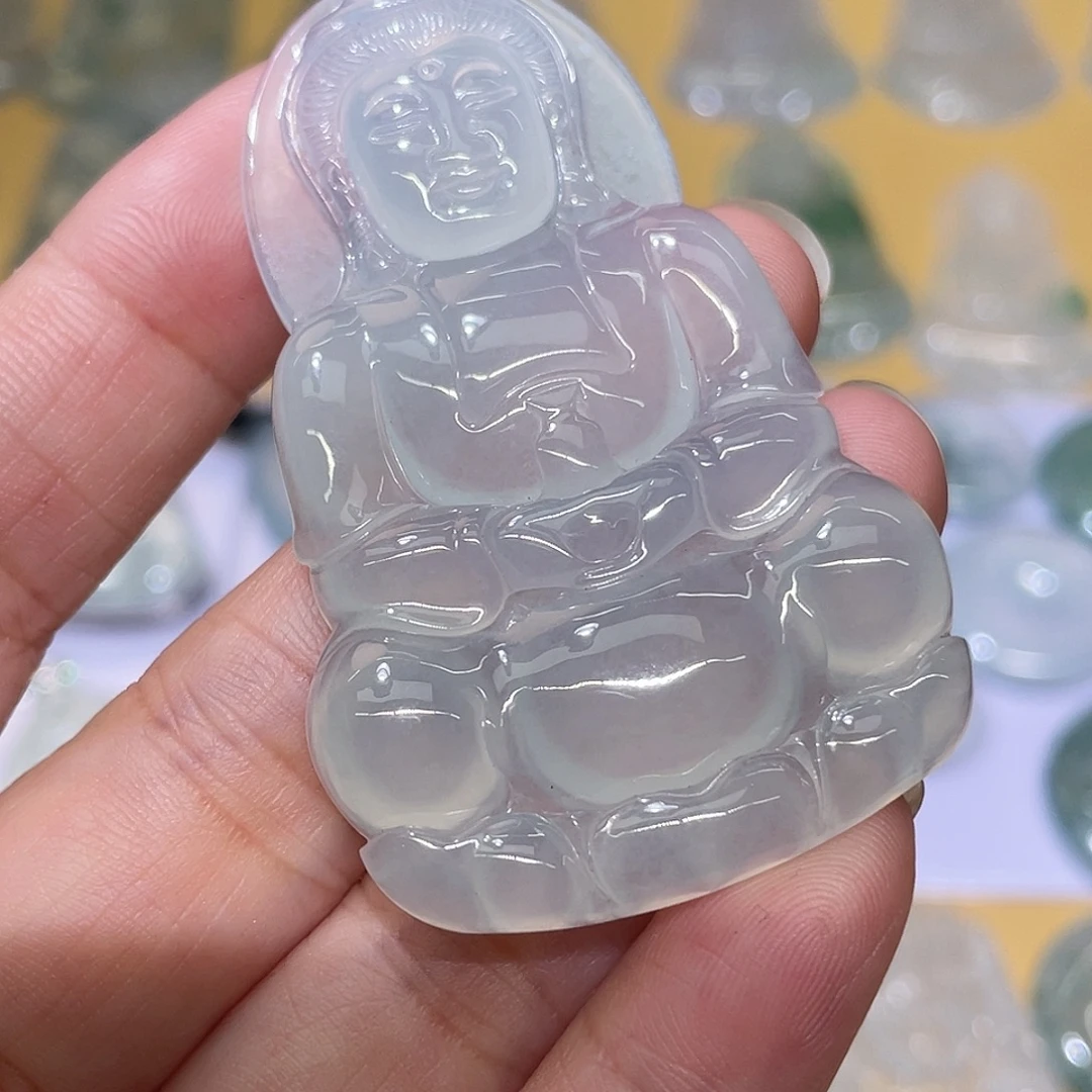 翡翠未镶嵌颈饰正装观音