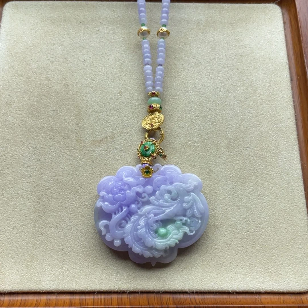 翡翠未镶嵌颈饰翡翠凤凰