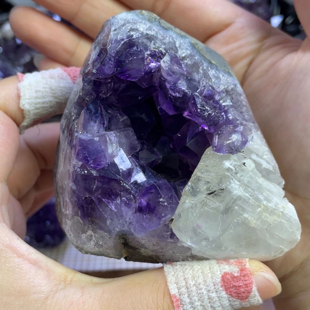未镶嵌大型摆件（非配饰）紫晶