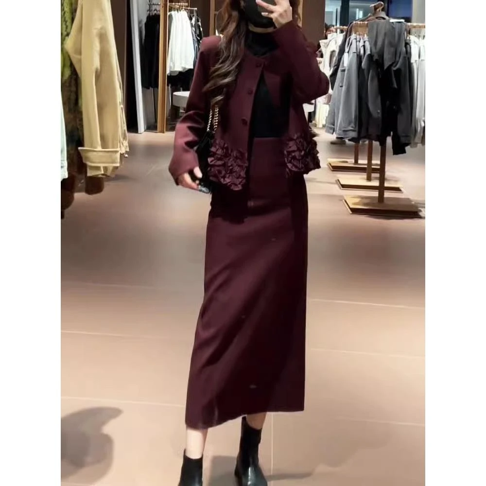 现货！安哥拉红高级小香风套装女2025年秋冬新款气质遮肉高腰女