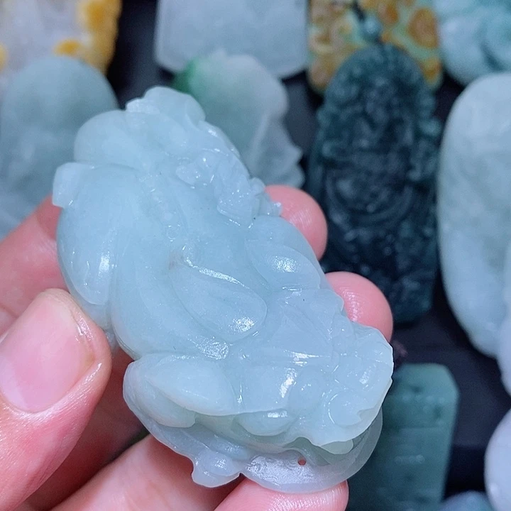 定制翡翠未镶嵌翡翠