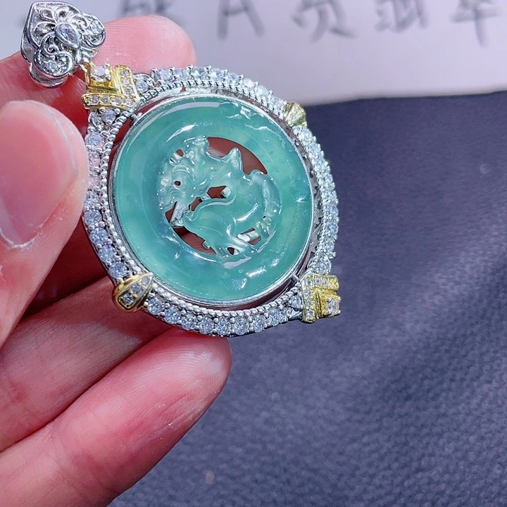 翡翠颈饰未镶嵌999999999