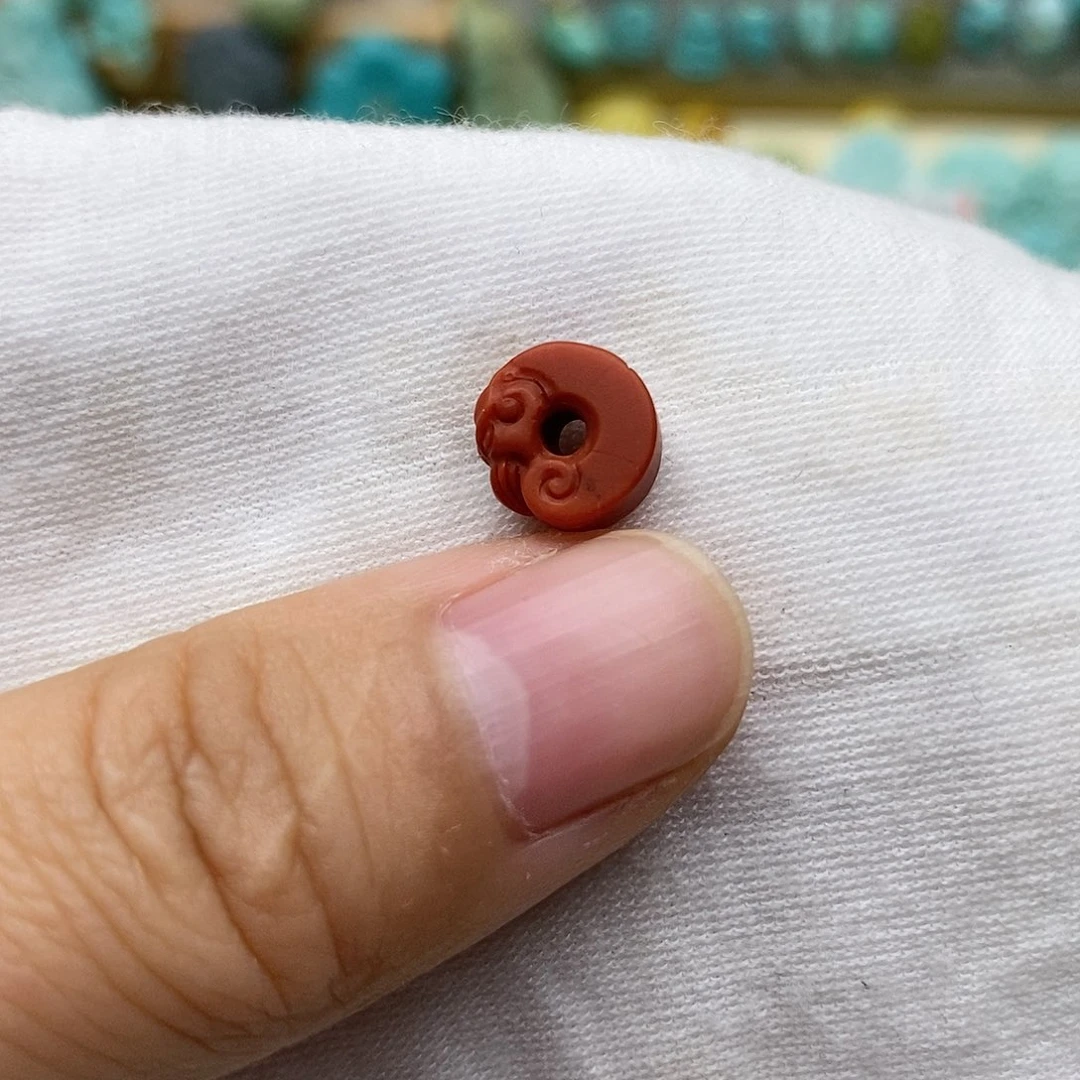 未镶嵌南红玛瑙珠宝奇石